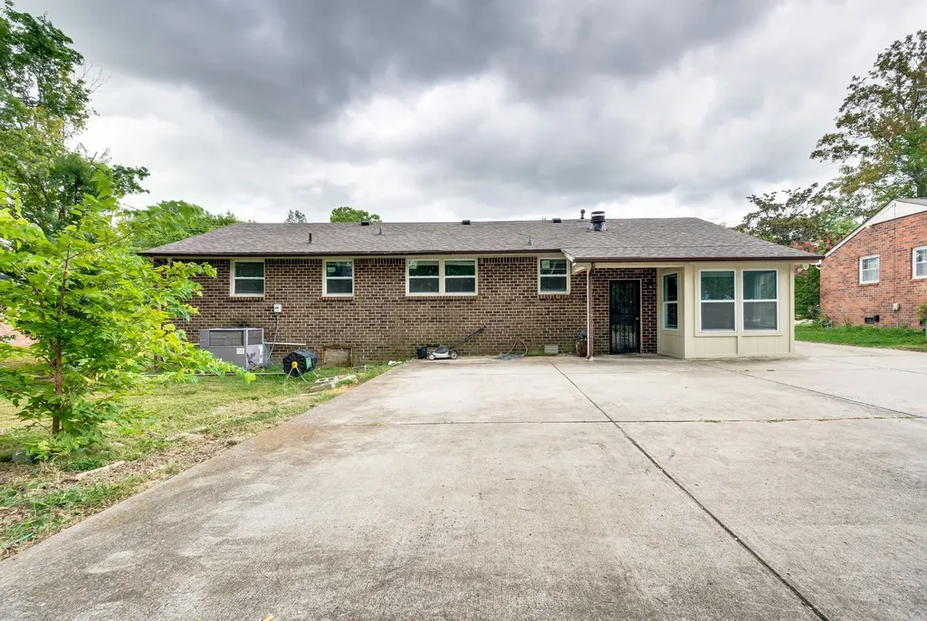 5409 Country Drive Nashville TN 37211