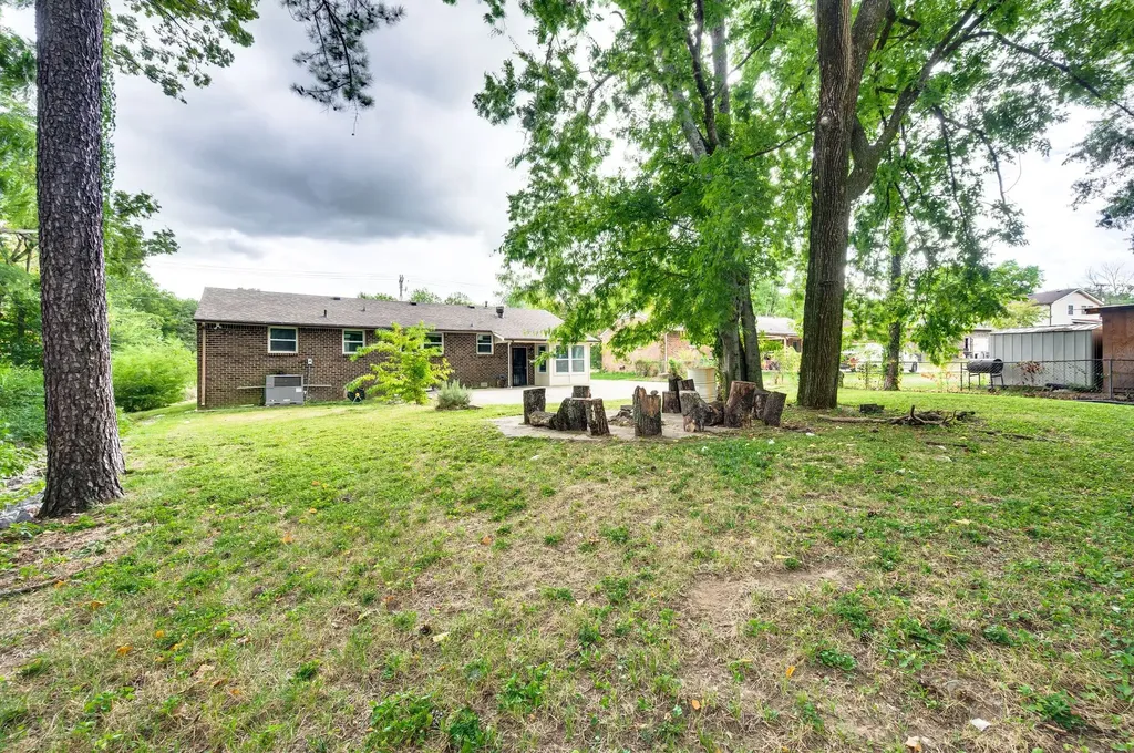 5409 Country Drive Nashville TN 37211