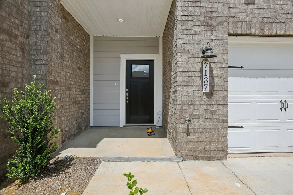 7137 Cedarcrest Lane Fairview TN 37062