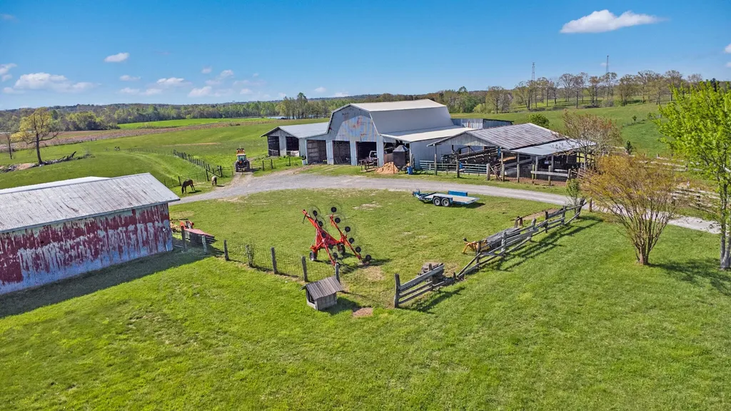 455 Muddy Branch Road Pikeville TN 37367