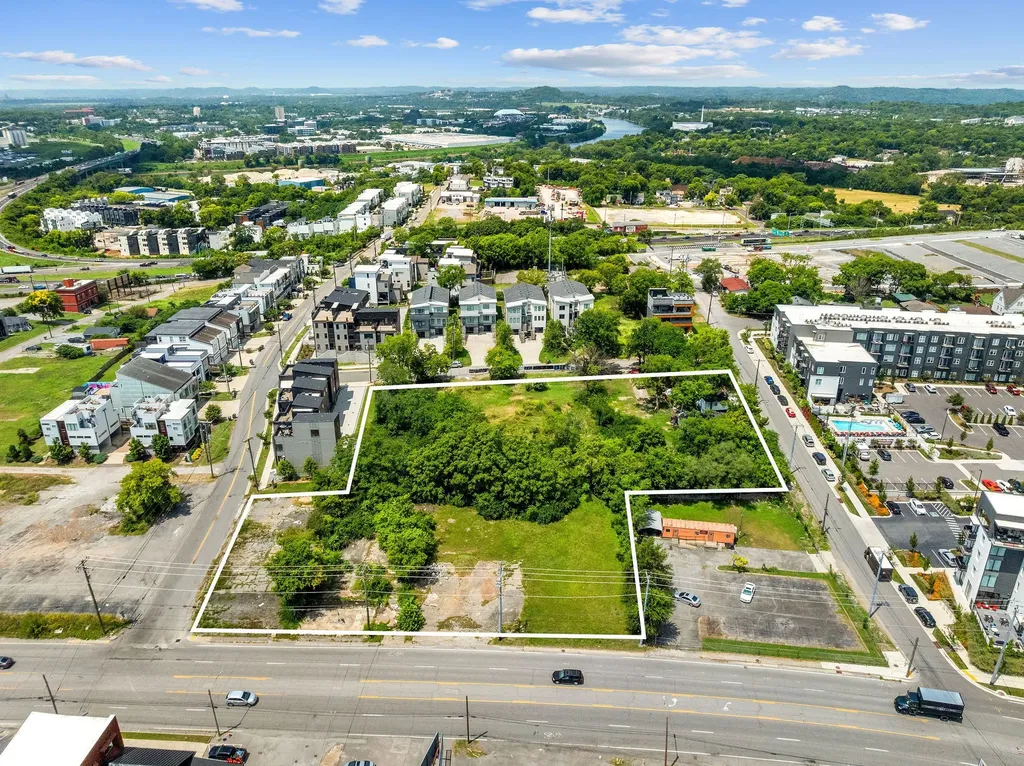 1312 Dickerson Pike Nashville TN 37207