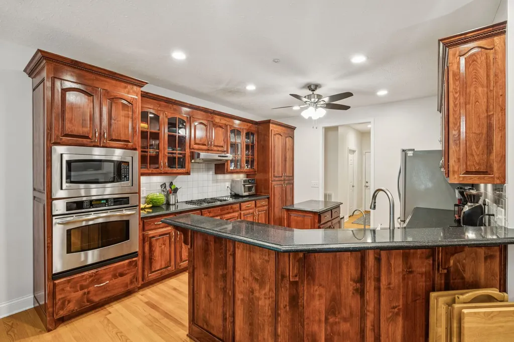 324 Pebblebrook Drive Ashland City TN 37015
