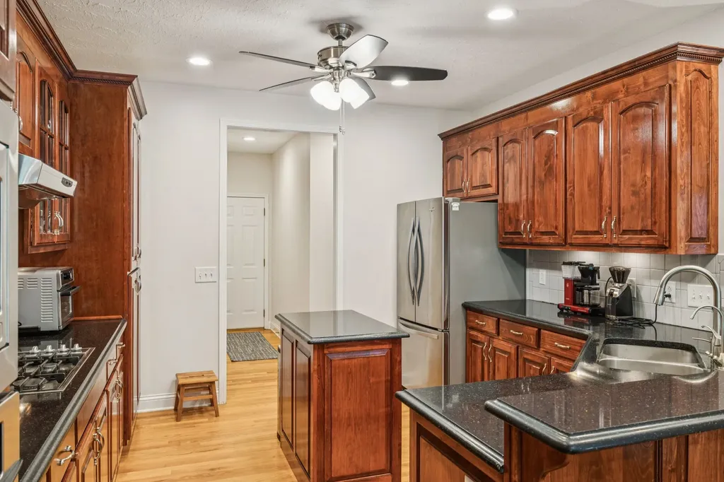 324 Pebblebrook Drive Ashland City TN 37015