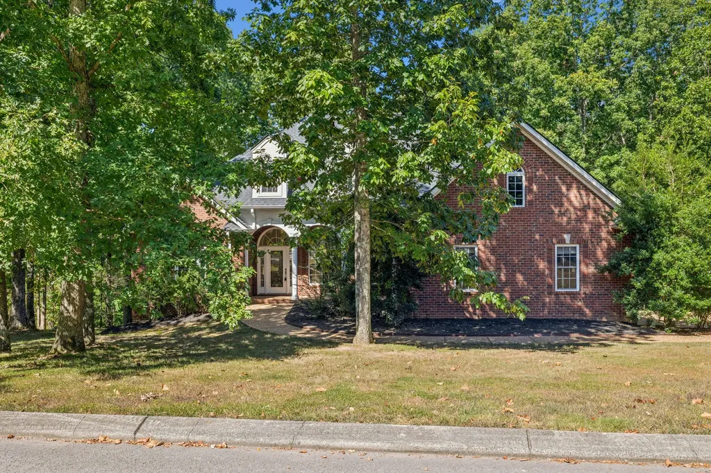 324 Pebblebrook Drive Ashland City TN 37015