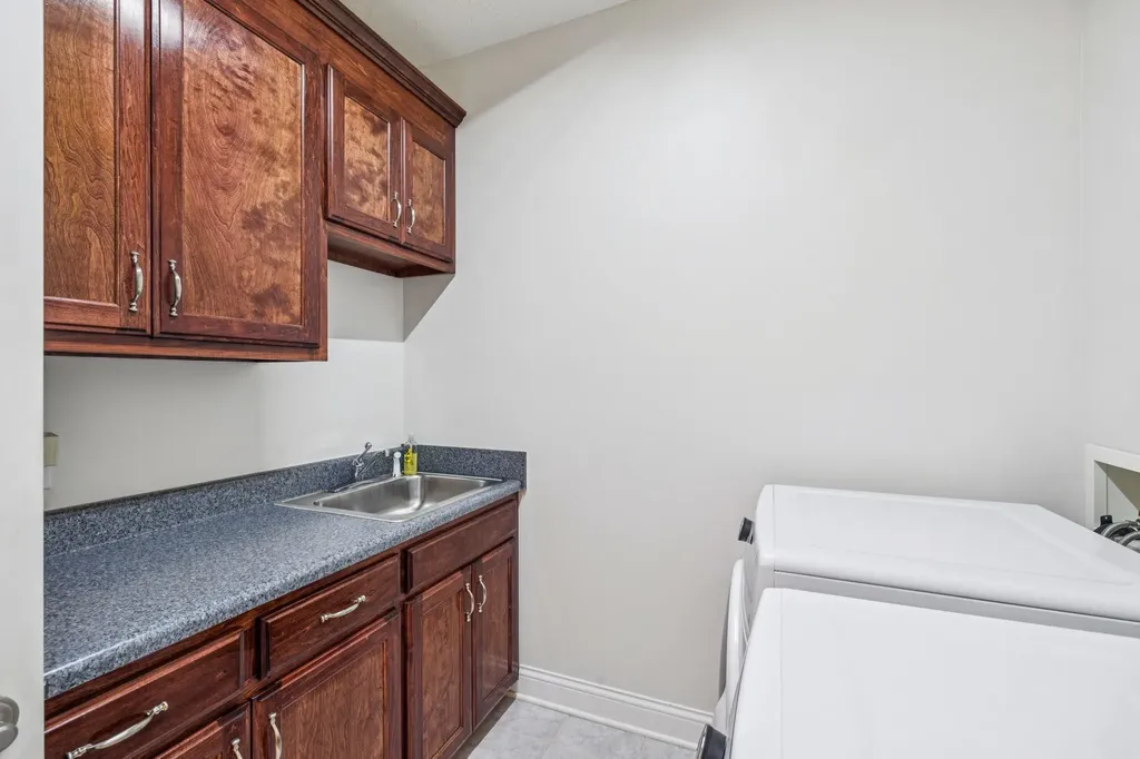 324 Pebblebrook Drive Ashland City TN 37015