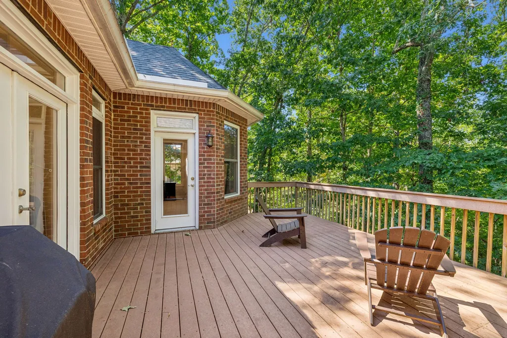 324 Pebblebrook Drive Ashland City TN 37015