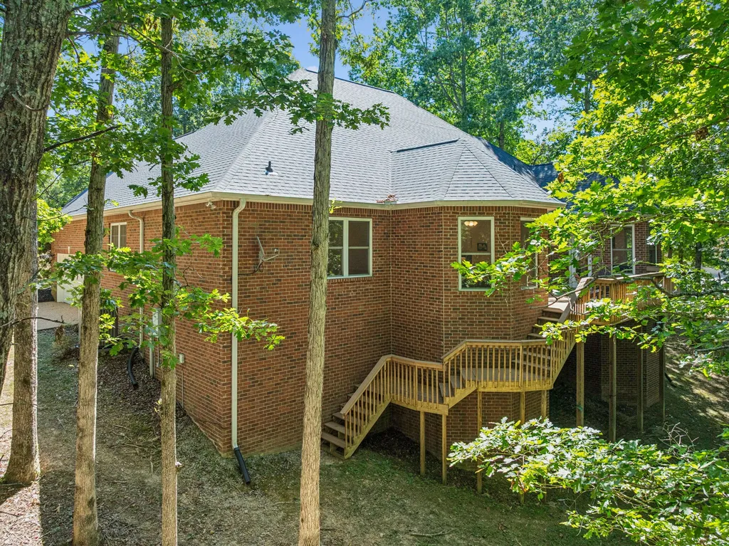 324 Pebblebrook Drive Ashland City TN 37015