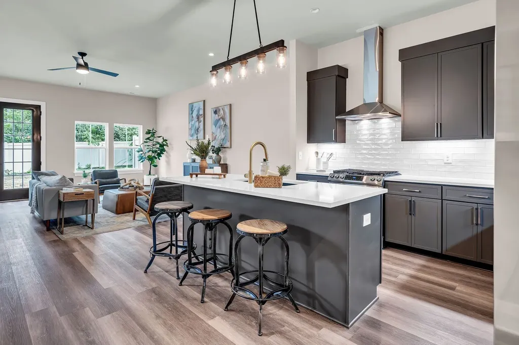 1202 Valerie Lane Nashville TN 37211