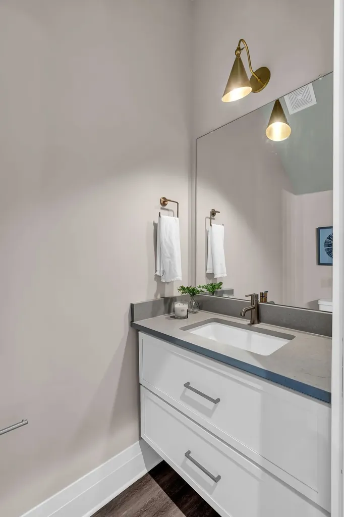 1202 Valerie Lane Nashville TN 37211