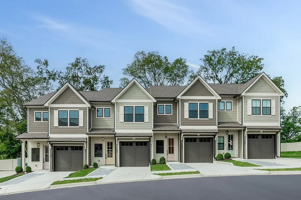 1202 Valerie Lane Nashville TN 37211