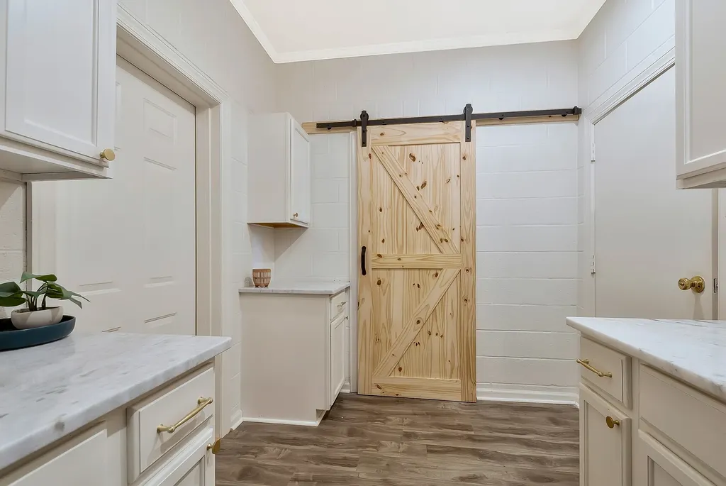 211A W 13th Street Columbia TN 38401