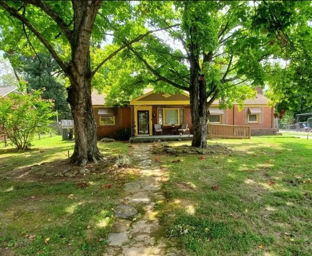 3383 Mimosa Drive Nashville TN 37211