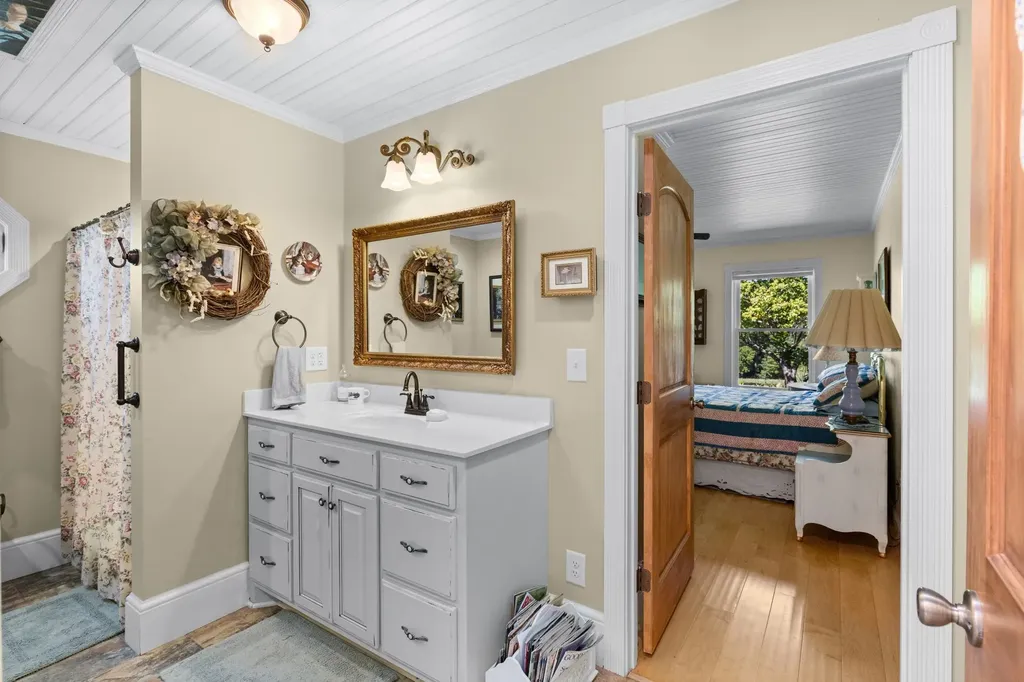 1556 Chestnut Grove Road Morrison TN 37357