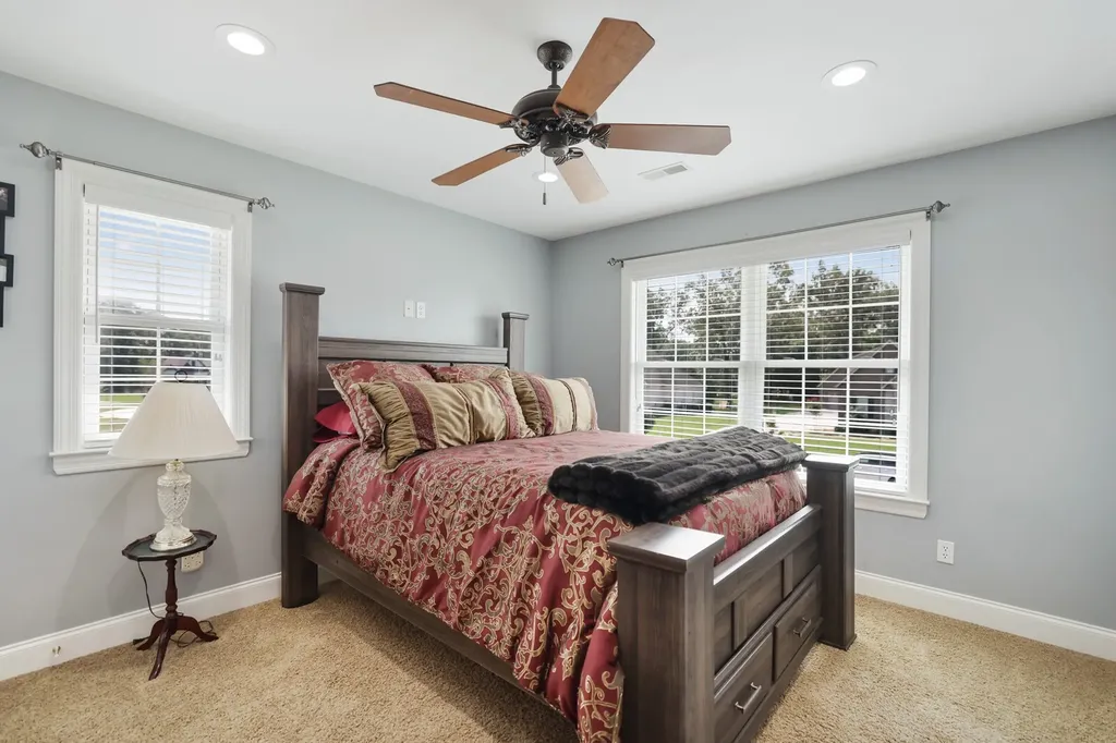 422 Heritage Circle Manchester TN 37355