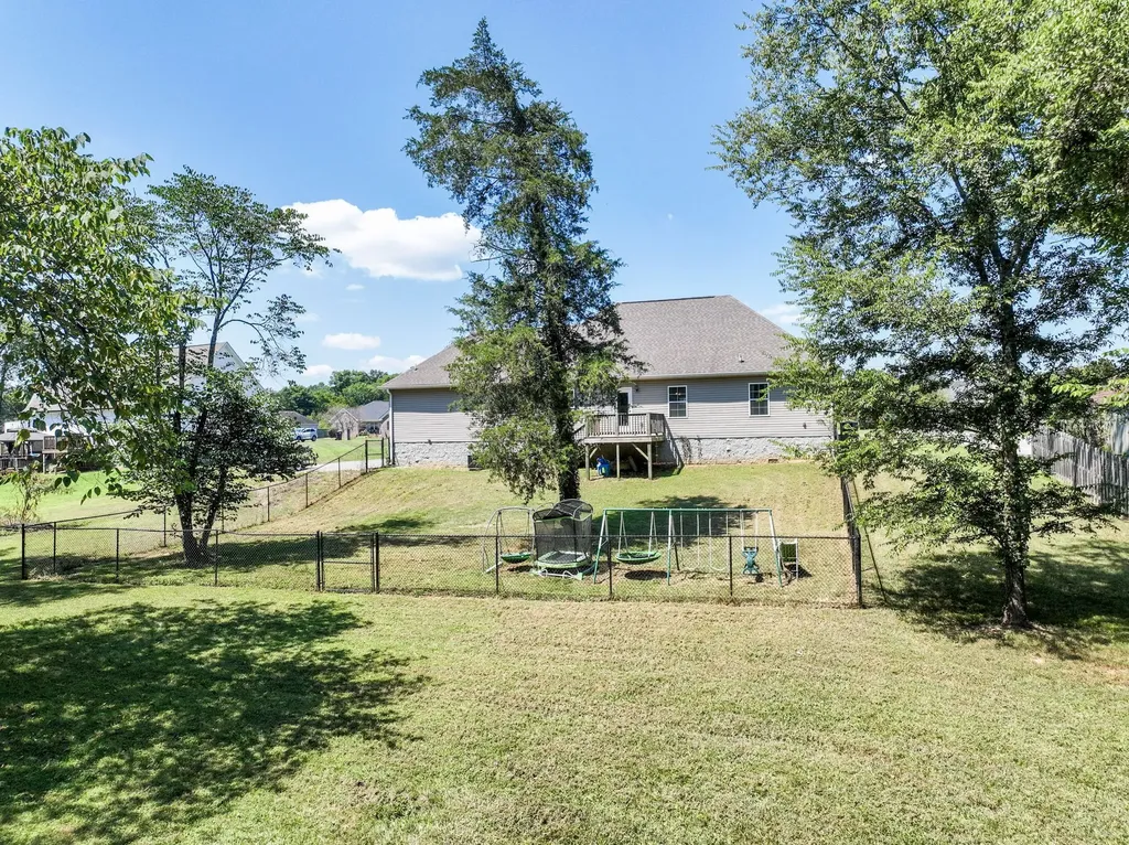 1518 Azalee Lane Chapel Hill TN 37034