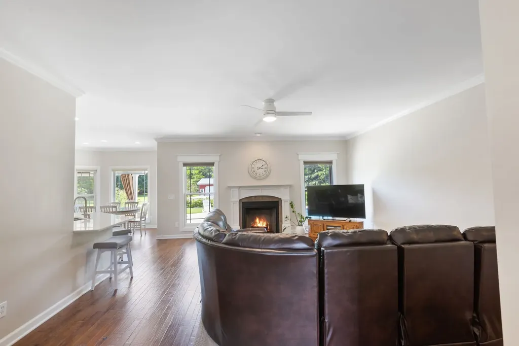 1825 N Lovvorn Road Christiana TN 37037