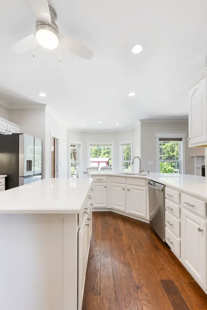 1825 N Lovvorn Road Christiana TN 37037