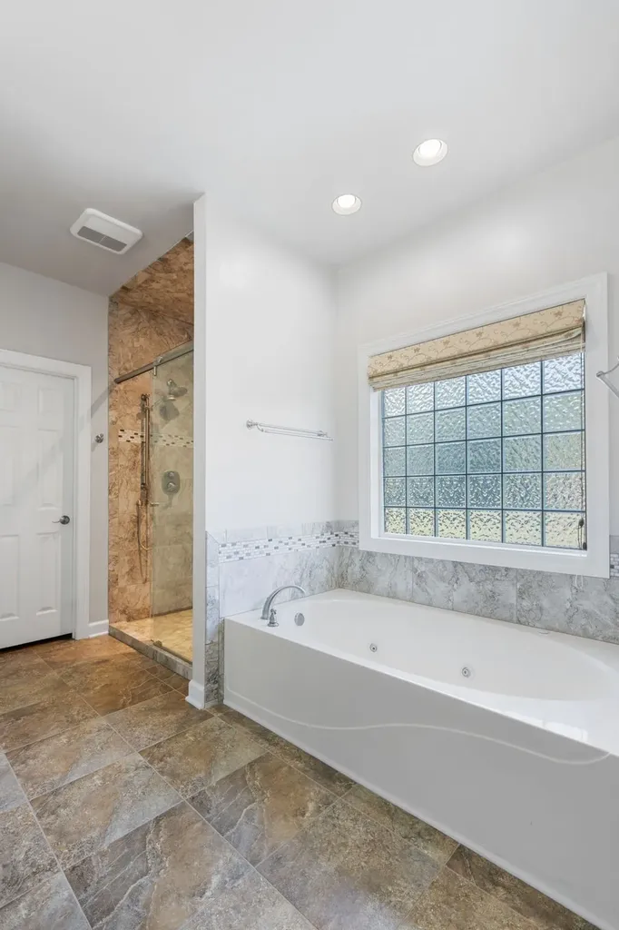 1825 N Lovvorn Road Christiana TN 37037