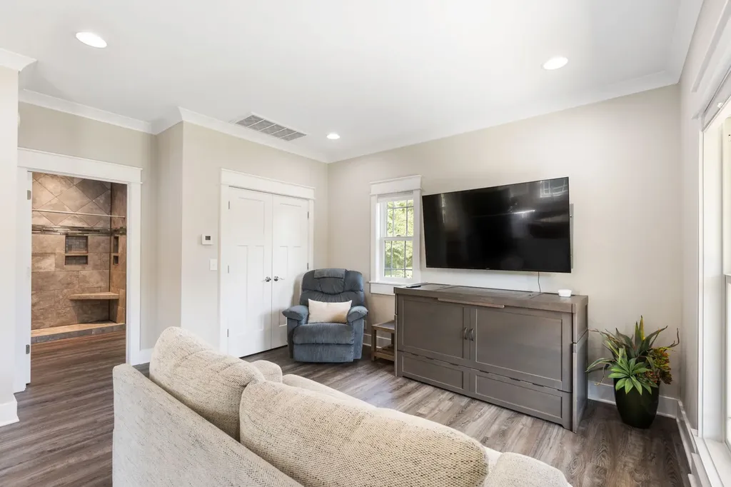 1825 N Lovvorn Road Christiana TN 37037