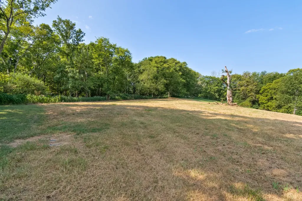 2868 Pullens Mill Road Culleoka TN 38451