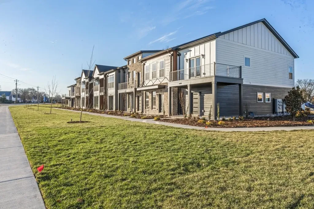 2132 Gracie Bug Loop Murfreesboro TN 37128