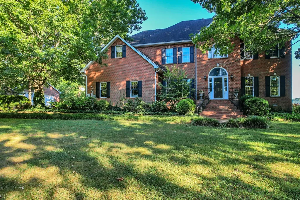 17 Corvette Lane Carthage TN 37030