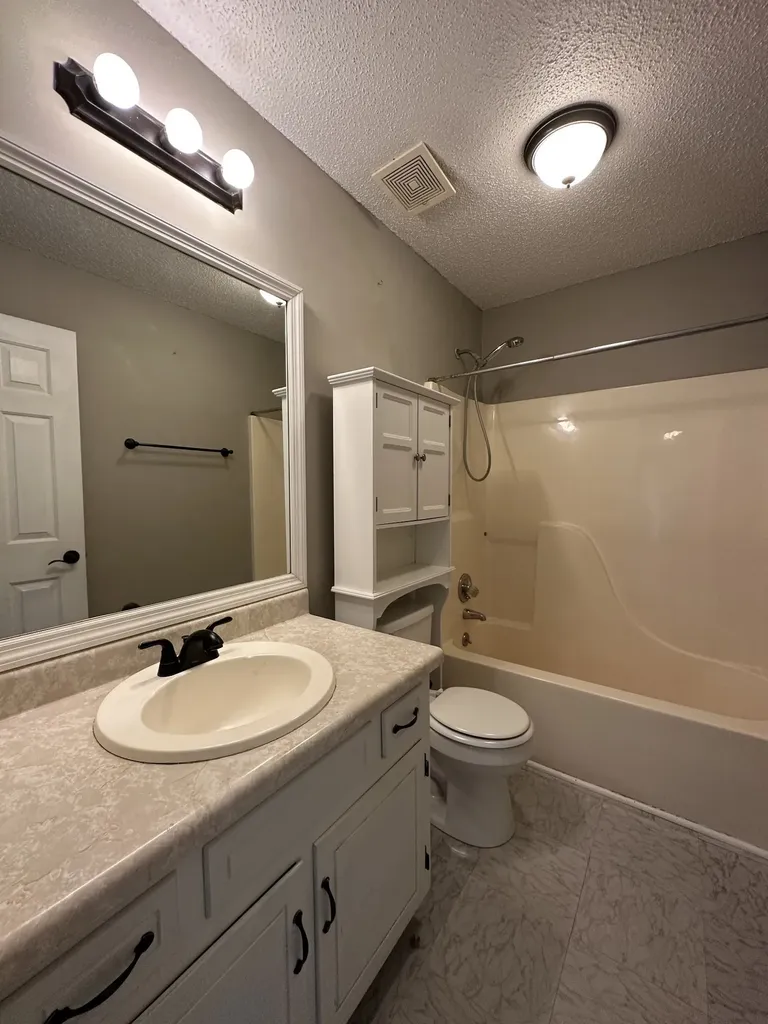2026 Windmeade Drive Clarksville TN 37042