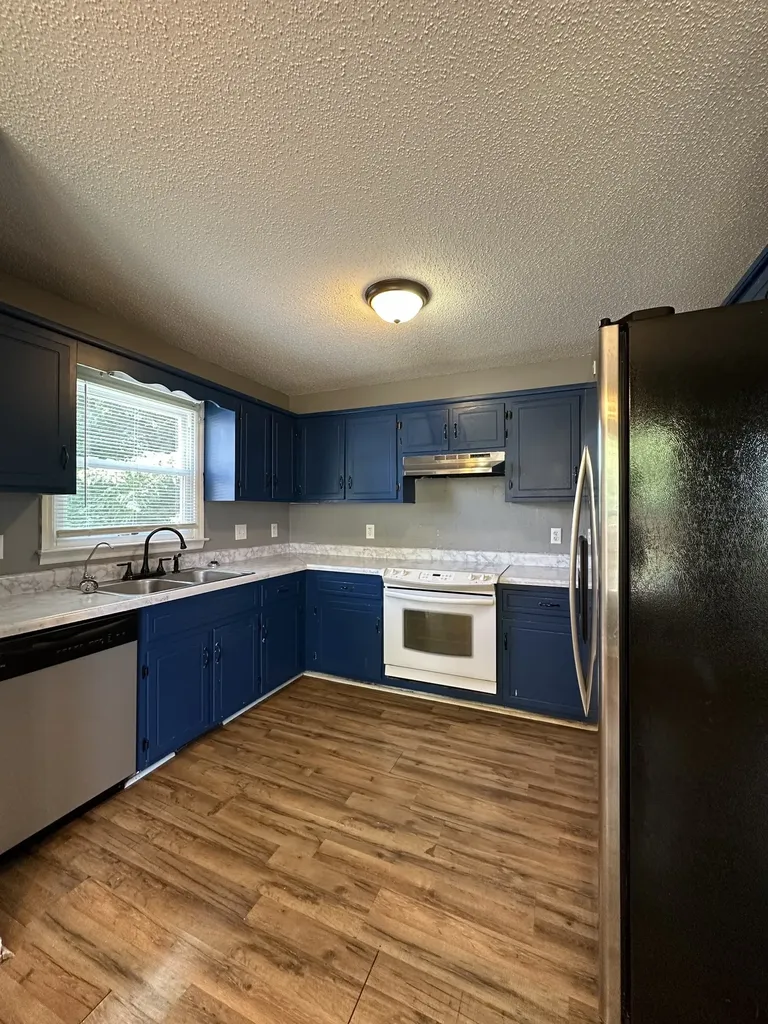 2026 Windmeade Drive Clarksville TN 37042