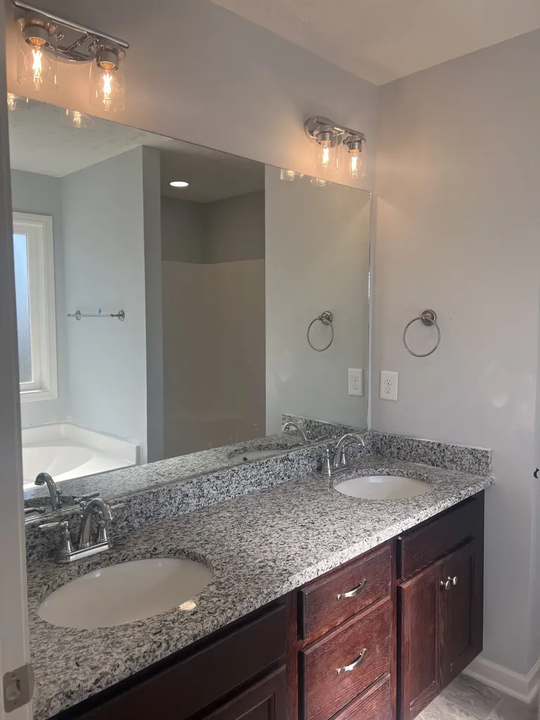 114 Hidden Circle Shelbyville TN 37160