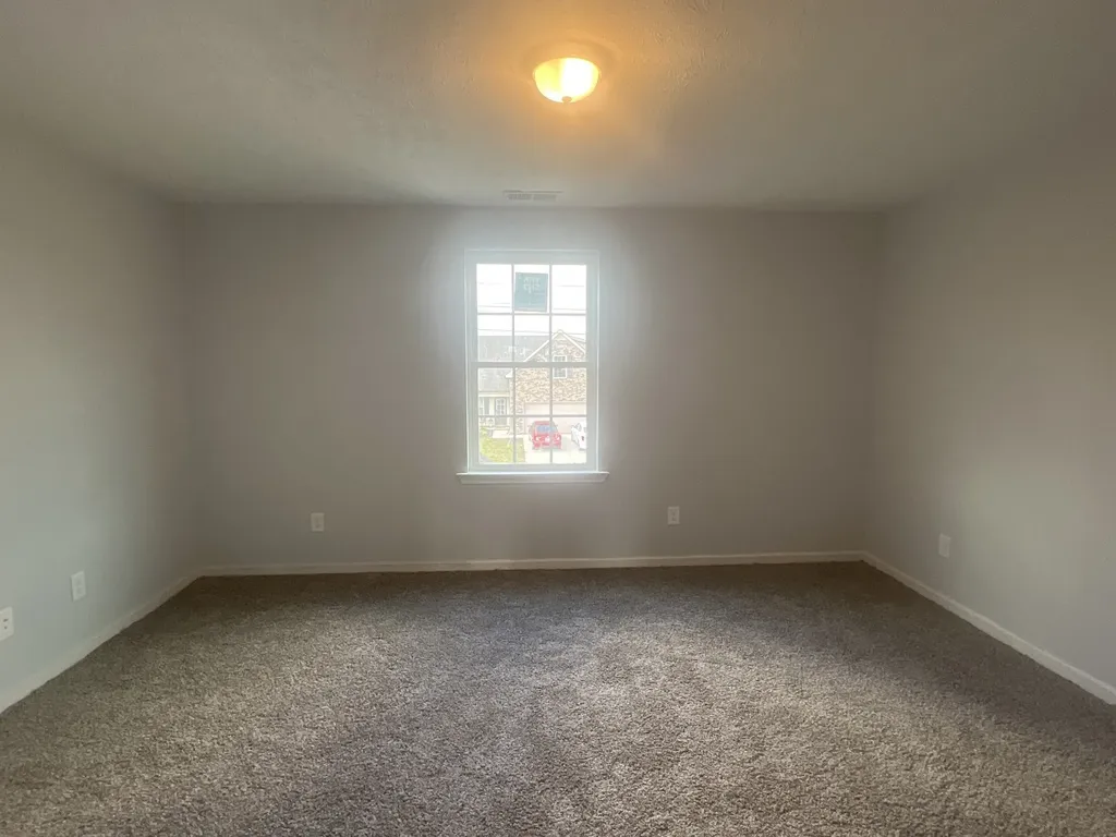 114 Hidden Circle Shelbyville TN 37160