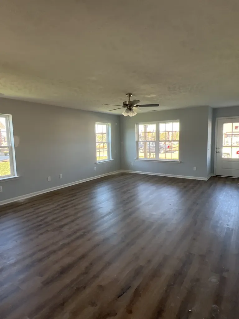 114 Hidden Circle Shelbyville TN 37160