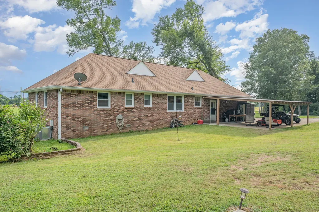 2150 Blackwell Road Chapel Hill TN 37034