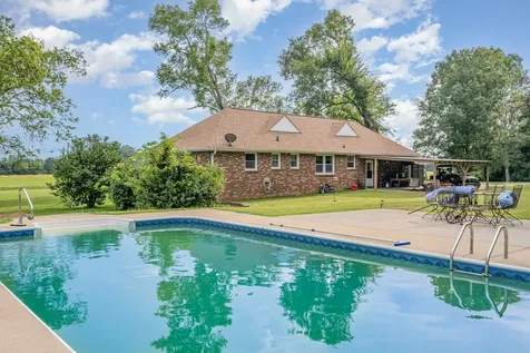 2150 Blackwell Road Chapel Hill TN 37034