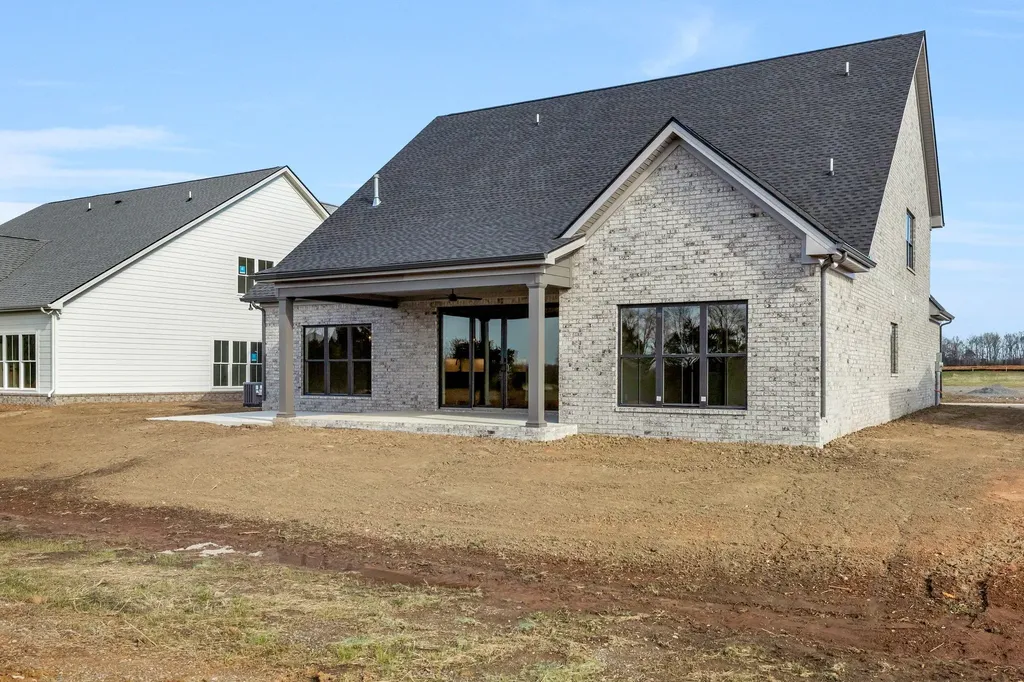 5548 Sinclair Street Murfreesboro TN 37127