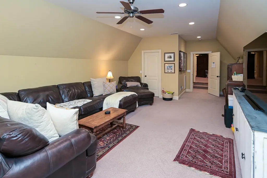 205 Nature Ridge Road Tullahoma TN 37388