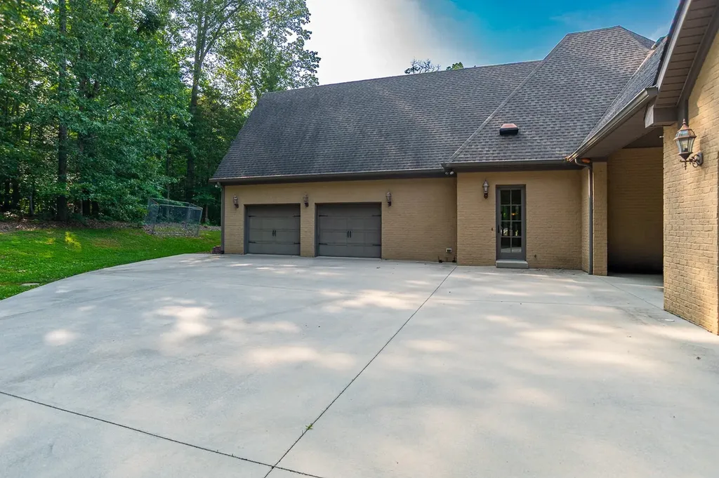 205 Nature Ridge Road Tullahoma TN 37388