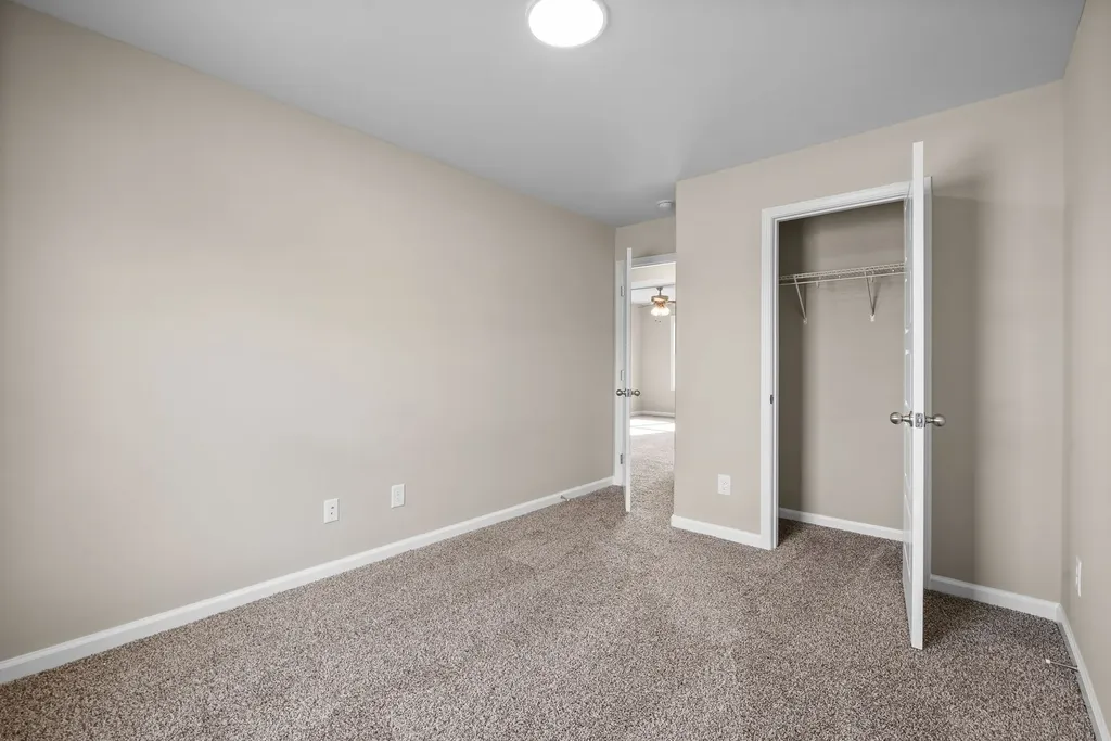 1906 Evans Road Clarksville TN 37042