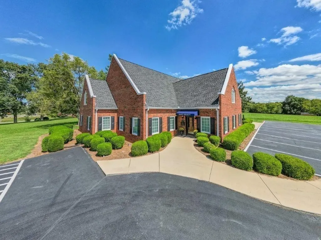 1404 North Main Street Shelbyville TN 37160