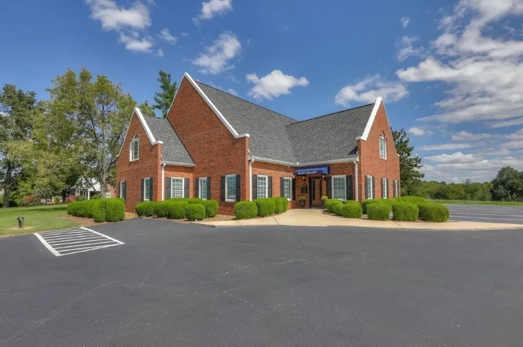 1404 North Main Street Shelbyville TN 37160