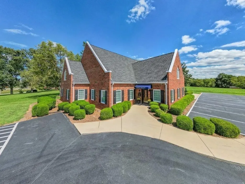 1404 North Main Street Shelbyville TN 37160