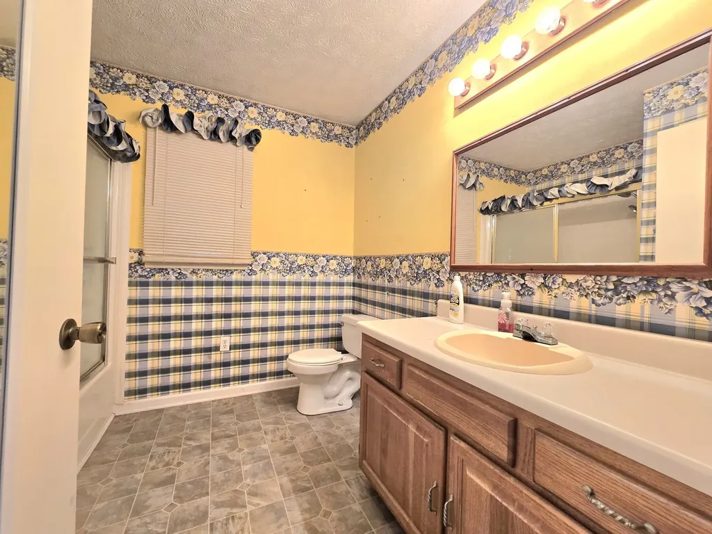 6579 Vervilla Road Morrison TN 37357