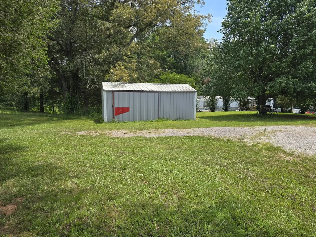 6579 Vervilla Road Morrison TN 37357
