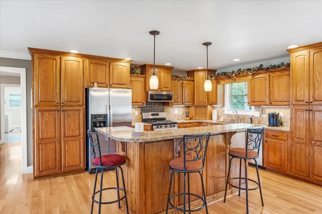 379 Hooper Road Winchester TN 37398