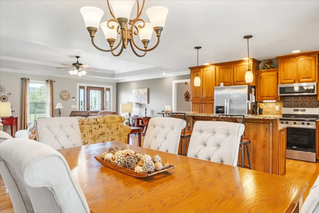 379 Hooper Road Winchester TN 37398