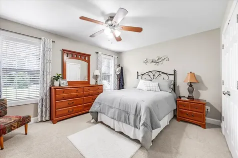 379 Hooper Road Winchester TN 37398