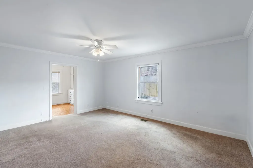 1332 S Dickerson Road Goodlettsville TN 37072