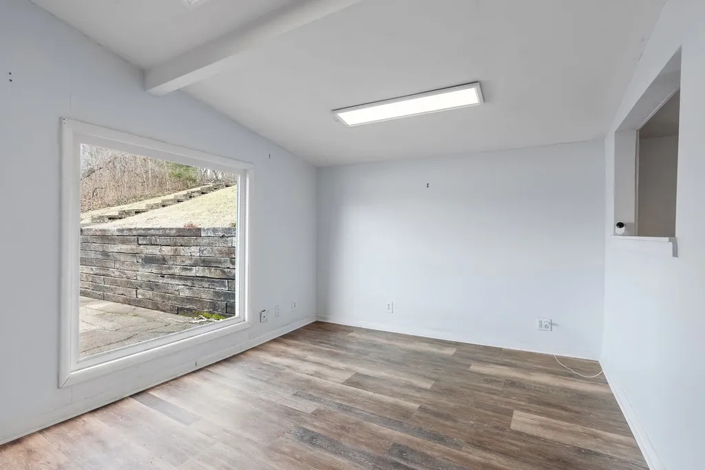 1332 S Dickerson Road Goodlettsville TN 37072