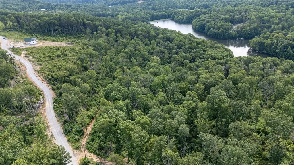 2148 Topside Drive Spencer TN 38585