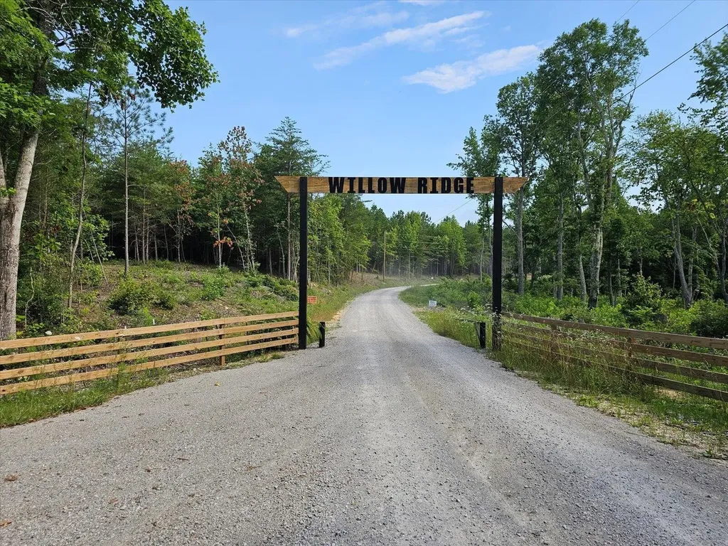 2148 Topside Drive Spencer TN 38585