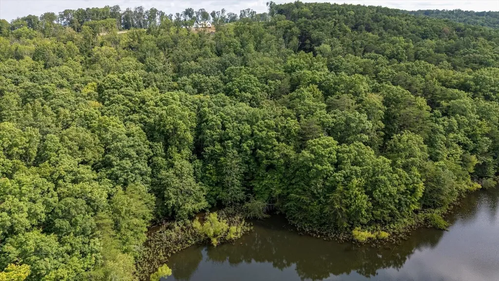 2148 Topside Drive Spencer TN 38585